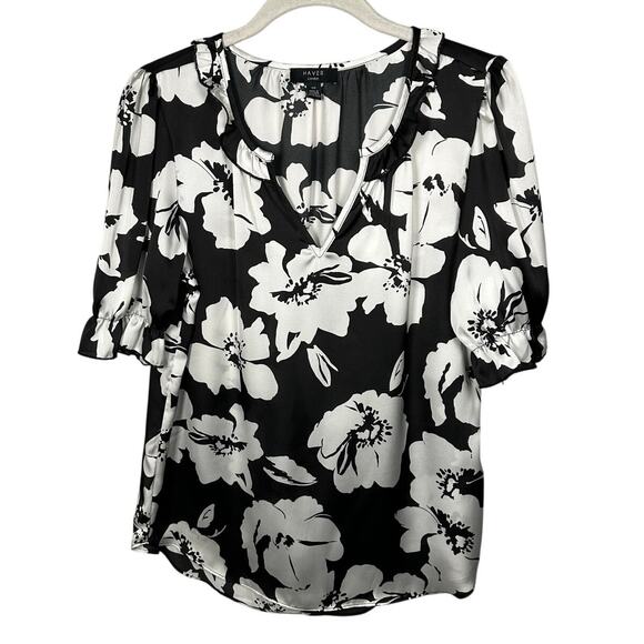 Haver Black & White Floral Print Half Sleeve V-Neck Blouse Women's Small - Picture 1 of 6